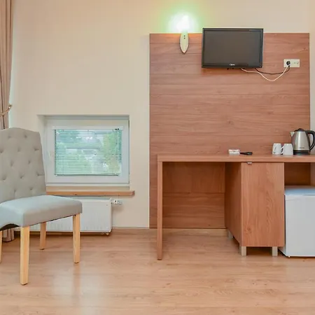 Hotel Tako Baras