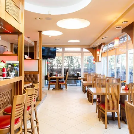 Tako Baras Hotel 3*