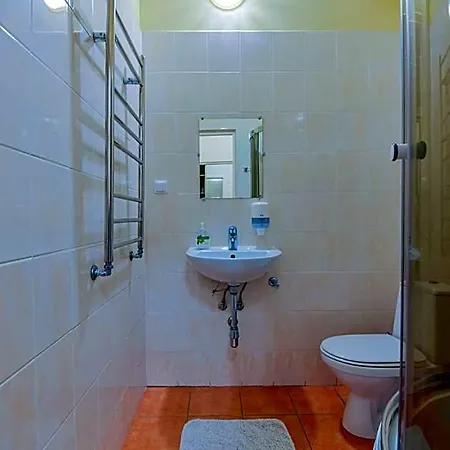 Tako Baras Hotel